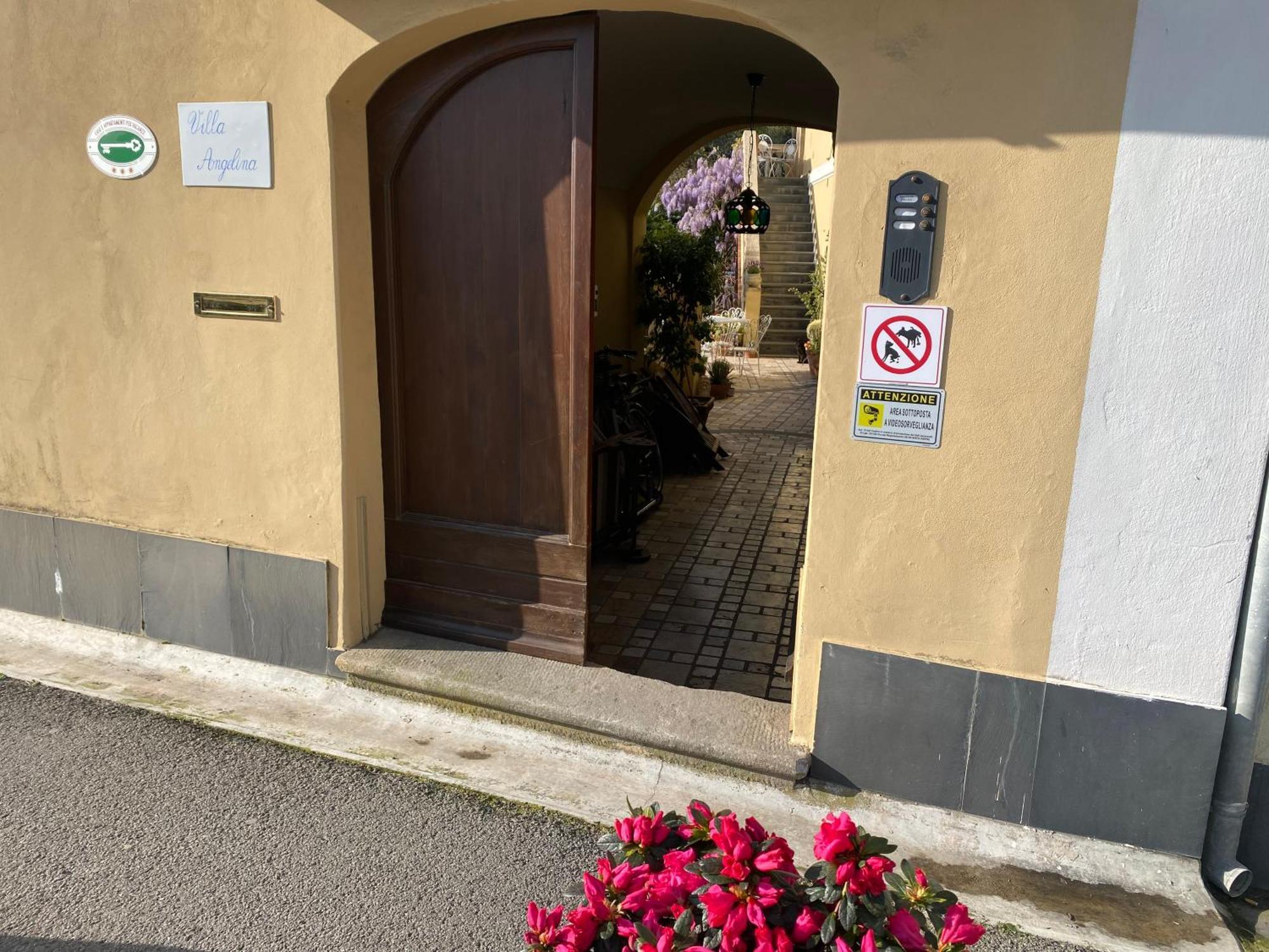Villa Angelina Casa Limone Валекрозия Екстериор снимка